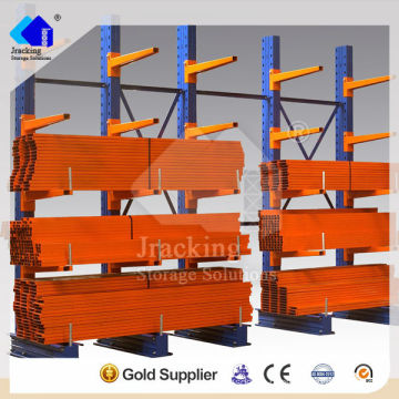Fuerte y estable Heavy Duty Warehouse Cantilever Racking System